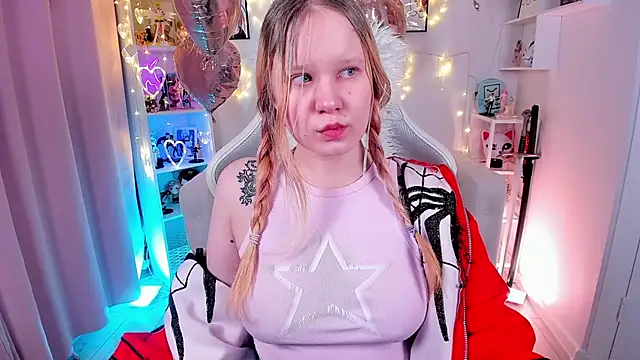 Snapshot of AnnieVibe chatting on 02/09/26, 05:39 AnnieVibe online show from 02/09/26, 05:39