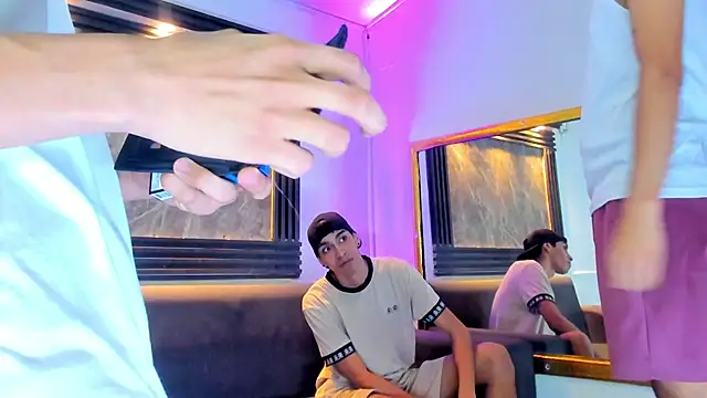 Snapshot of biig_boy chatting on 02/02/26, 08:07 biig boy online show from 02/02/26, 08:07