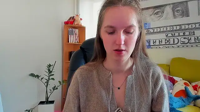 Snapshot of Nessi-Morris chatting on 02/23/26, 09:39 Nessi-Morris online show from 02/23/26, 09:39