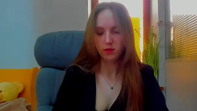 Snapshot of Nessi-Morris chatting on 02/24/26, 09:51 Nessi-Morris online show from 02/24/26, 09:51