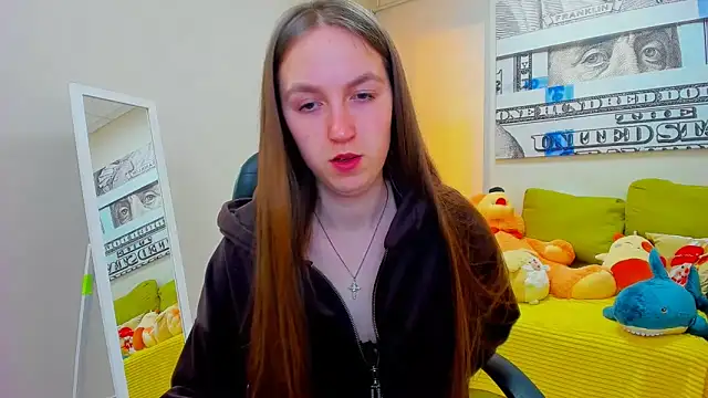 Snapshot of Nessi-Morris chatting on 03/02/26, 10:00 Nessi-Morris online show from 03/02/26, 10:00