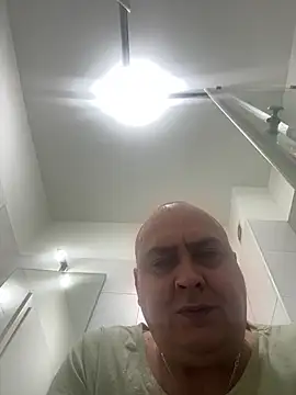 Snapshot of vitalik66679 chatting on 02/10/26, 04:27 vitalik66679 online show from 02/10/26, 04:27