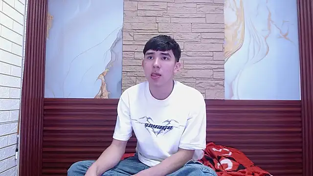 Snapshot of massimoferrera303av chatting on 02/23/26, 01:58 massimoferrera303av online show from 02/23/26, 01:58