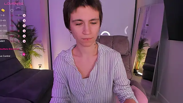 Snapshot of AutumnWhisper chatting on 02/05/26, 09:41 AutumnWhisper online show from 02/05/26, 09:41