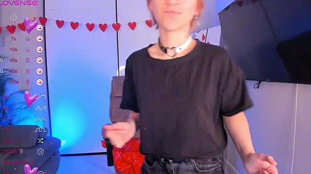 AutumnWhisper online show from 03/11/26, 08:59