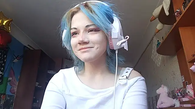 Snapshot of KathernSaulters chatting on 02/13/26, 06:09 KathernSaulters online show from 02/13/26, 06:09