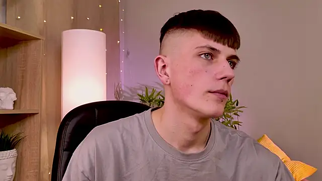 Snapshot of Rony_Joy chatting on 02/16/26, 07:21 Rony Joy online show from 02/16/26, 07:21