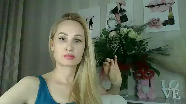 Kikki777 online show from 02/15/26, 07:10