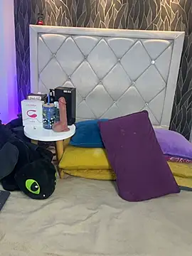 Samu Hott online show from 04/09/26, 08:25