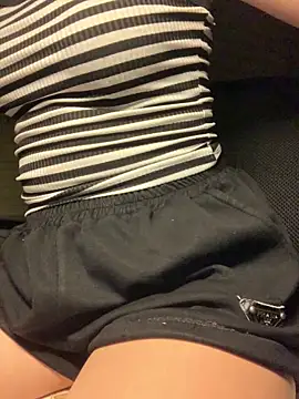 Luna Babyyy online show from 04/13/26, 08:25