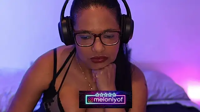 MelOnlyOf online show from 03/02/26, 11:00