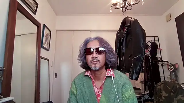 Snapshot of MtaS1 chatting on 02/09/26, 03:21 MtaS1 online show from 02/09/26, 03:21