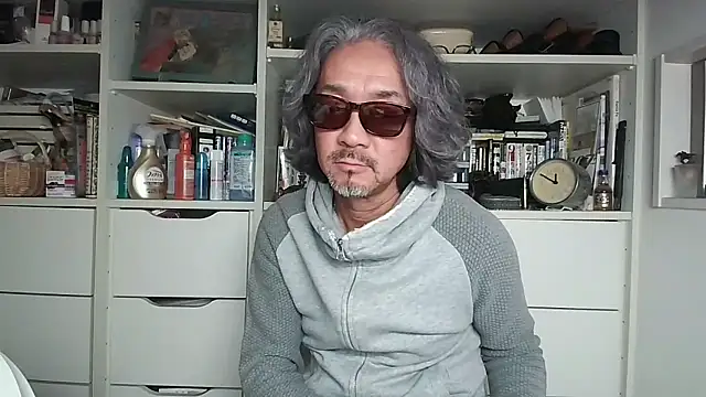 MtaS1 online show from 04/13/26, 02:44