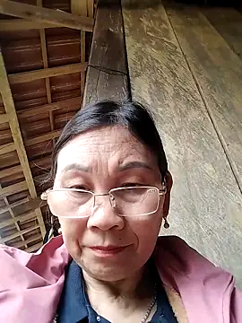 Snapshot of miko_nyan2006 chatting on 02/18/26, 07:26 miko nyan2006 online show from 02/18/26, 07:26