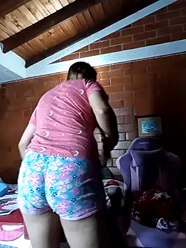 cristalprincess  online show from 02/23/26, 01:36