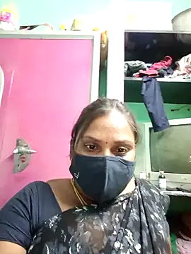 Snapshot of Tamil_Hot_Nisha chatting on 02/08/26, 04:54 Tamil Hot Nisha online show from 02/08/26, 04:54