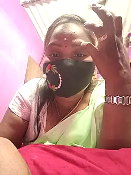 Snapshot of Tamil_Hot_Nisha chatting on 02/26/26, 05:17 Tamil Hot Nisha online show from 02/26/26, 05:17