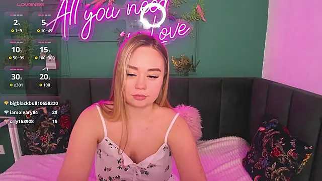 Snapshot of BellaAiry chatting on 02/20/26, 06:26 BellaAiry online show from 02/20/26, 06:26