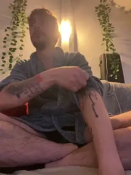 Snapshot of Piratee666 chatting on 03/02/26, 11:33 Piratee666 online show from 03/02/26, 11:33