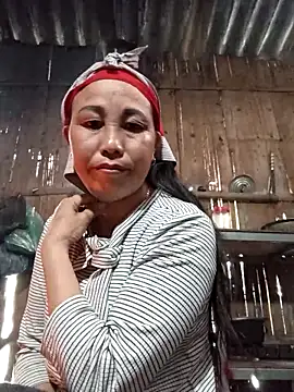 Snapshot of lena-cute chatting on 02/08/26, 12:36 lena-cute online show from 02/08/26, 12:36