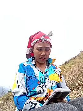 Snapshot of lena-cute chatting on 02/09/26, 06:06 lena-cute online show from 02/09/26, 06:06