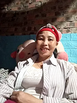 Snapshot of lena-cute chatting on 02/22/26, 10:30 lena-cute online show from 02/22/26, 10:30