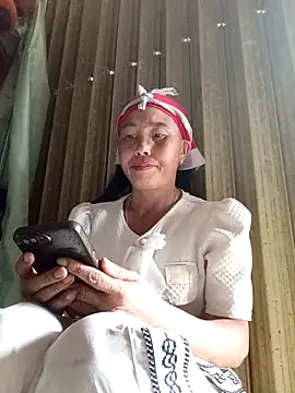 Snapshot of lena-cute chatting on 04/30/26, 06:20 lena-cute online show from 04/30/26, 06:20