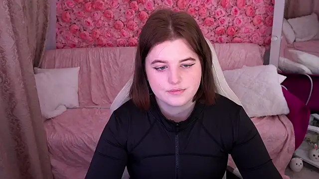 KristiFoxy online show from 03/04/26, 06:08