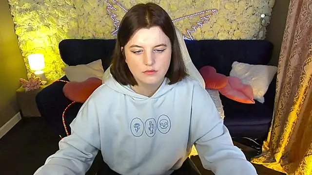 KristiFoxy online show from 03/17/26, 06:17