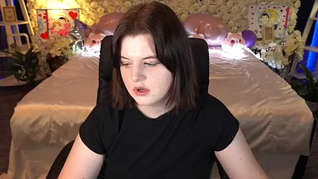 KristiFoxy online show from 03/26/26, 07:30