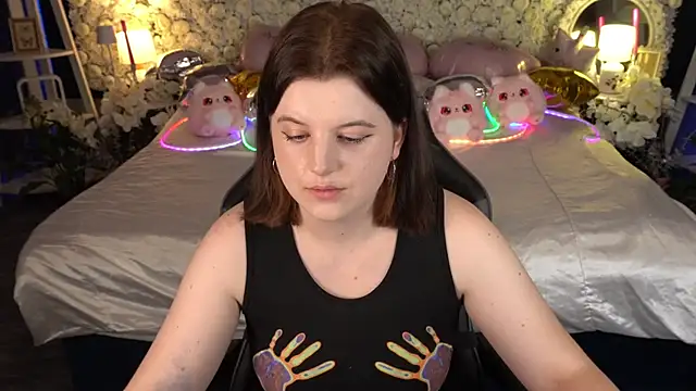 KristiFoxy online show from 05/12/26, 06:38