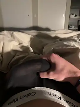 Snapshot of Robertocavall chatting on 02/08/26, 08:40 Robertocavall online show from 02/08/26, 08:40