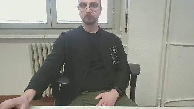 Snapshot of ItalianAlex chatting on 03/11/26, 01:50 ItalianAlex online show from 03/11/26, 01:50