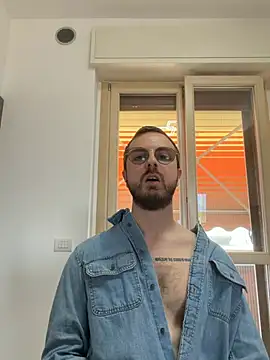 ItalianAlex online show from 06/15/26, 09:44