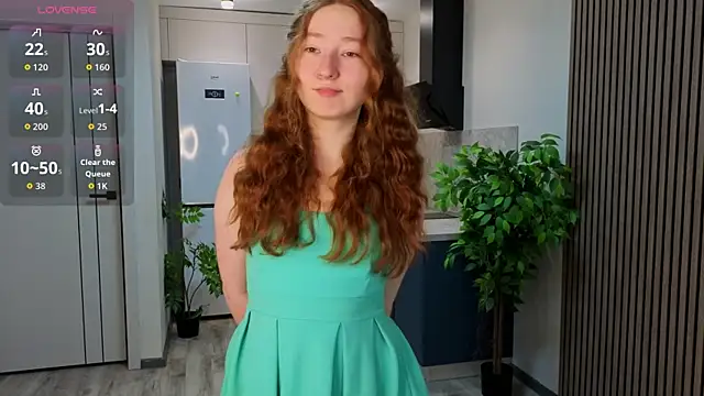 MaraButtrey online show from 04/10/26, 01:11