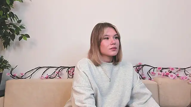 JonnaWalby online show from 02/08/26, 04:43