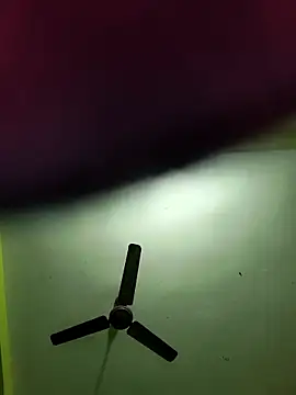 Snapshot of 06Rozi chatting on 02/19/26, 08:16 06Rozi online show from 02/19/26, 08:16