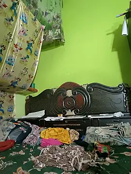 06Rozi online show from 04/11/26, 07:45