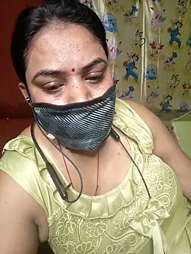 06Rozi online show from 04/13/26, 04:40