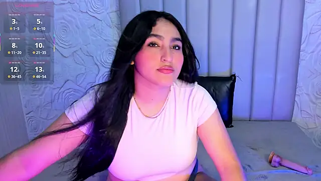 Lya dubois  online show from 04/16/26, 09:04