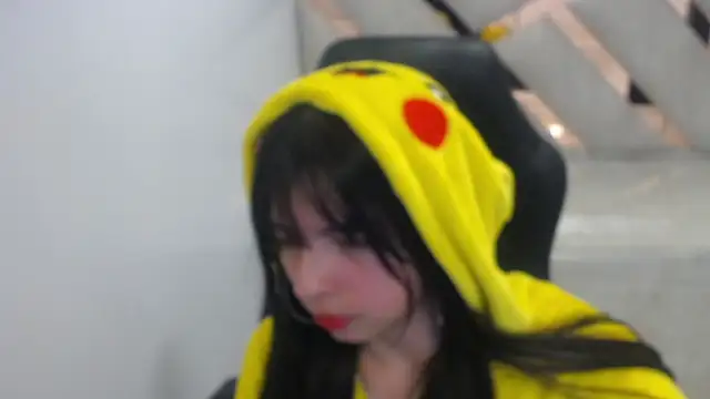 elizabeth t  online show from 02/21/26, 03:07