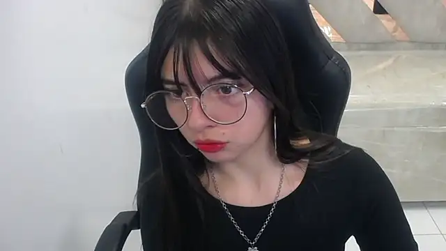 elizabeth t  online show from 02/22/26, 12:36