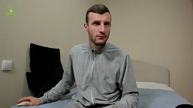 Snapshot of Deymond_Russo chatting on 02/18/26, 06:42 Deymond Russo online show from 02/18/26, 06:42