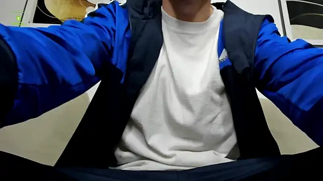 Snapshot of Deymond_Russo chatting on 02/24/26, 06:22 Deymond Russo online show from 02/24/26, 06:22