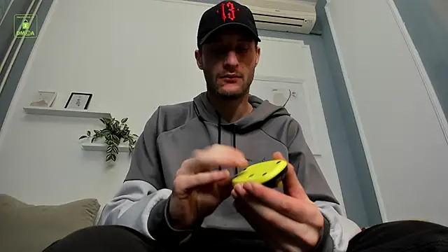 Snapshot of Deymond_Russo chatting on 02/27/26, 05:24 Deymond Russo online show from 02/27/26, 05:24