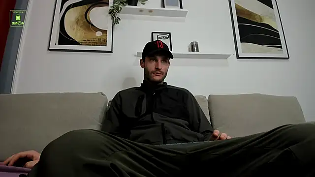 Snapshot of Deymond_Russo chatting on 03/03/26, 06:30 Deymond Russo online show from 03/03/26, 06:30