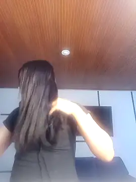 Snapshot of MeelFox chatting on 02/16/26, 12:12 MeelFox online show from 02/16/26, 12:12