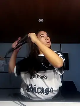 Snapshot of MeelFox chatting on 02/24/26, 12:14 MeelFox online show from 02/24/26, 12:14