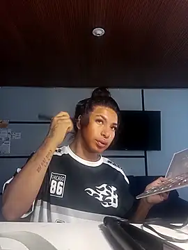 MeelFox online show from 03/16/26, 12:42