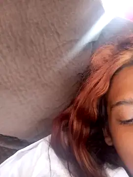 loveofpetitegirls34 online show from 03/26/26, 09:26